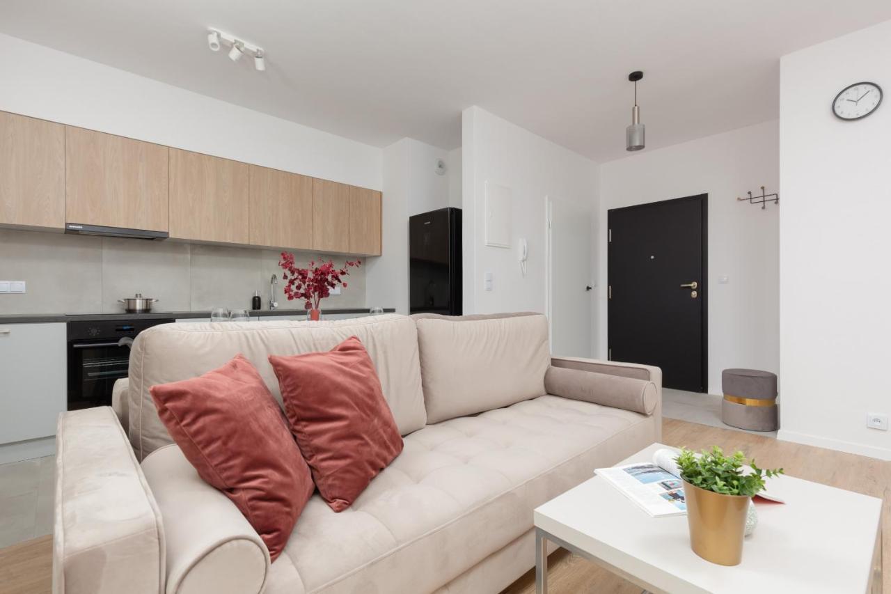 Stacja Wola Apartment Guminska By Noclegi Renters Warszawa Eksteriør bilde