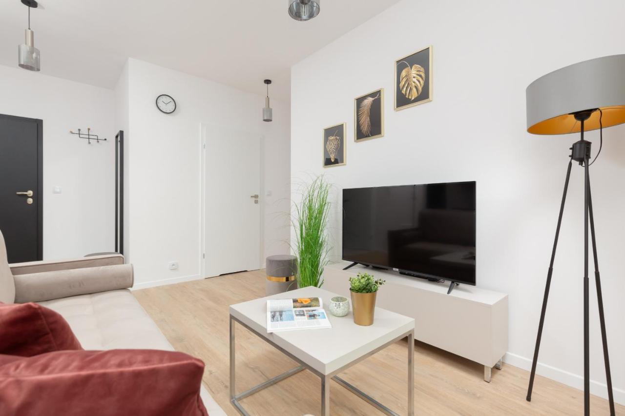 Stacja Wola Apartment Guminska By Noclegi Renters Warszawa Eksteriør bilde